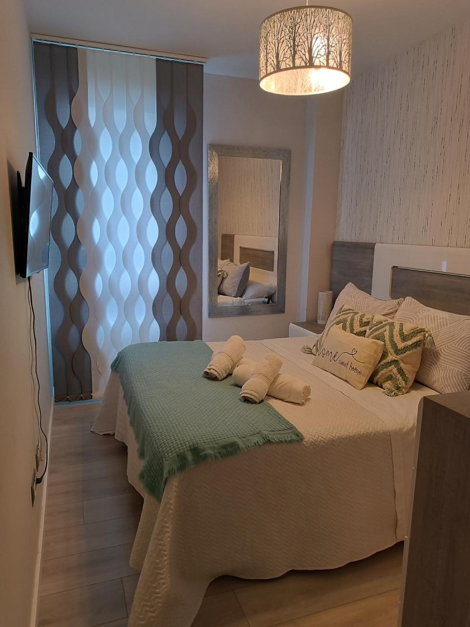 Ferienwohnung ¡Al Lado De La Clinica Oftalmologica Vega! Oviédo Exterior foto